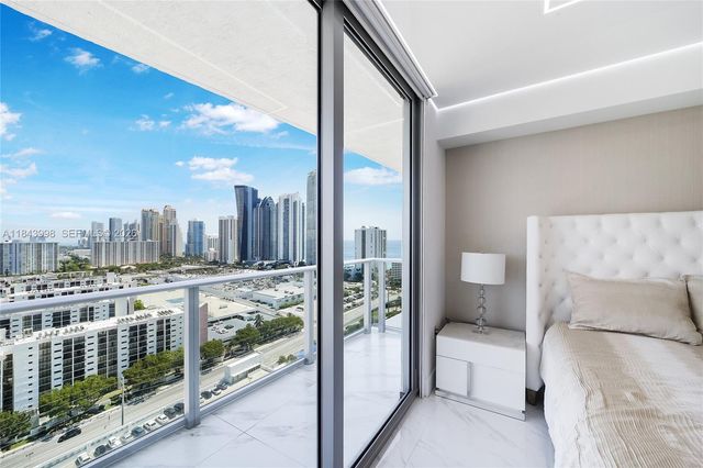 300 Sunny Isles Boulevard 42203, Sunny Isles Beach, FL 33160