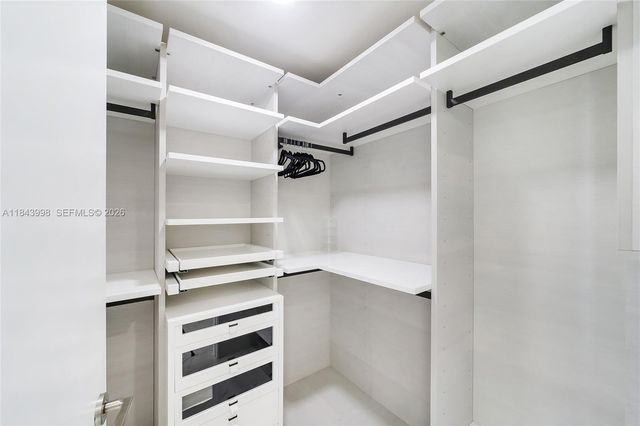 300 Sunny Isles Boulevard 42203, Sunny Isles Beach, FL 33160