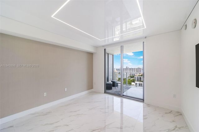 300 Sunny Isles Boulevard 42203, Sunny Isles Beach, FL 33160