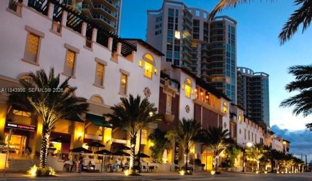 300 Sunny Isles Boulevard 42203, Sunny Isles Beach, FL 33160