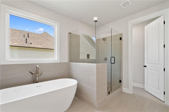 585 Gavitt Drive, Cumming, GA 30040
