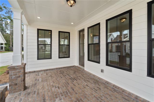 585 Gavitt Drive, Cumming, GA 30040