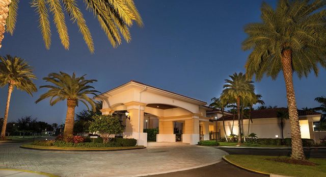 10675 La Strada, West Palm Beach, FL 33412