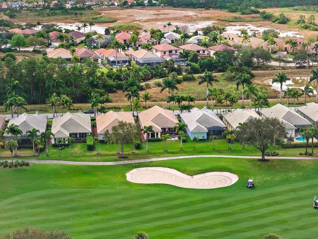10675 La Strada, West Palm Beach, FL 33412