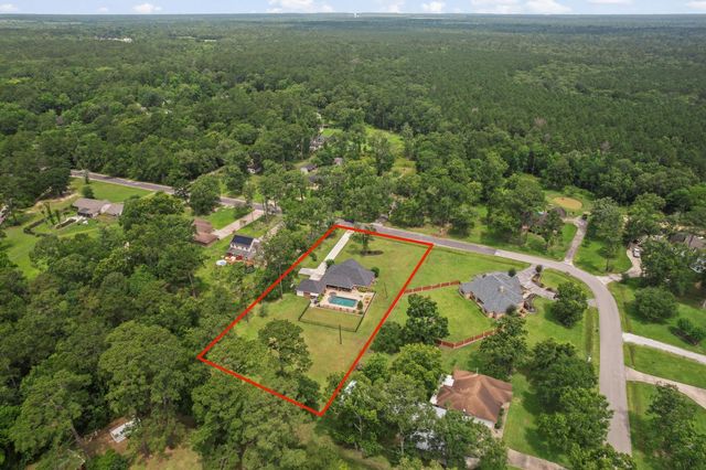 16 Ranchwood Lane, Dayton, TX 77535