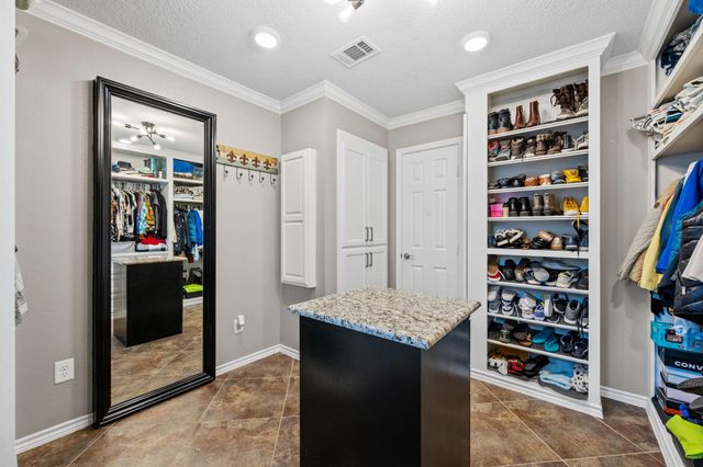 16 Ranchwood Lane, Dayton, TX 77535