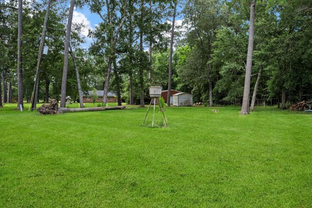16 Ranchwood Lane, Dayton, TX 77535