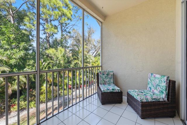 4205 CASTLEBRIDGE LANE 1120, Sarasota, FL 34238