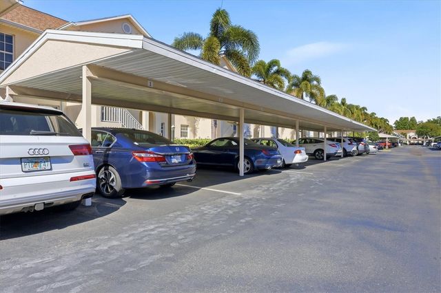 4205 CASTLEBRIDGE LANE 1120, Sarasota, FL 34238