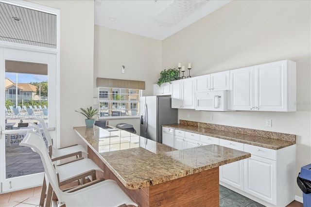 4205 CASTLEBRIDGE LANE 1120, Sarasota, FL 34238