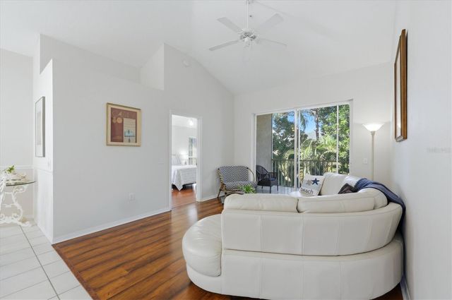 4205 CASTLEBRIDGE LANE 1120, Sarasota, FL 34238