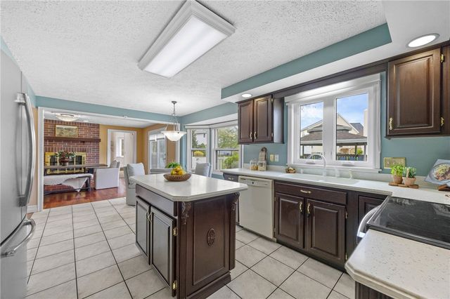 1 Brandywine Lane, Brighton, NY 14618
