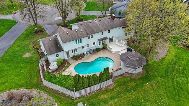 1 Brandywine Lane, Brighton, NY 14618