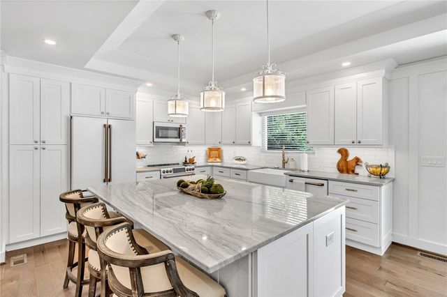 405 Playground Road, Walhalla, SC 29691