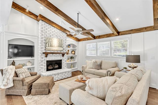 405 Playground Road, Walhalla, SC 29691