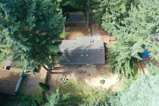 21640 N Clear Lake Blvd SE, Yelm, WA 98597