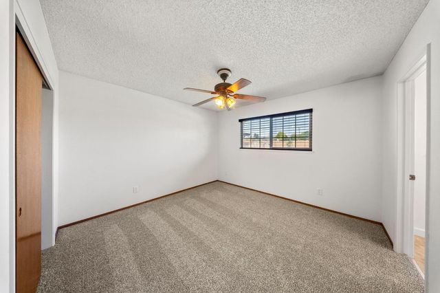1404 Pepperwood Dr, Modesto, CA 95350