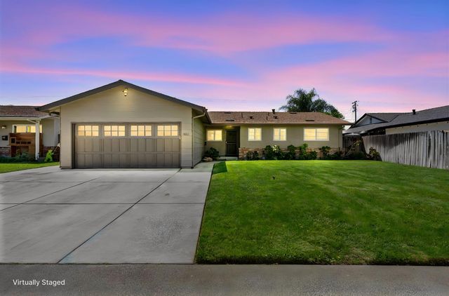 1404 Pepperwood Dr, Modesto, CA 95350