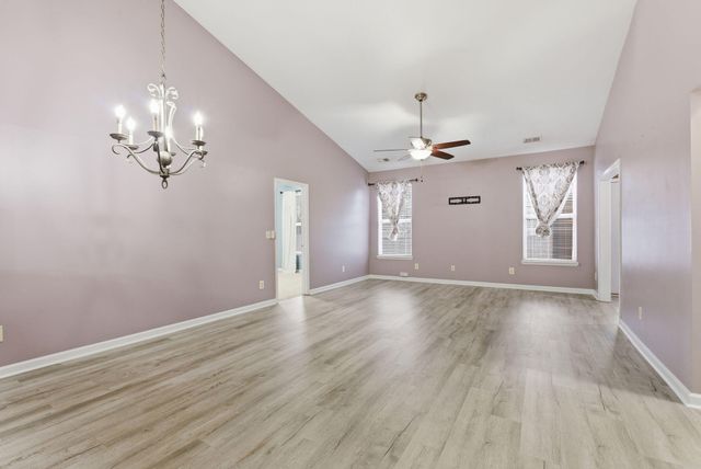 111 Whitman Way, Georgetown, KY 40324