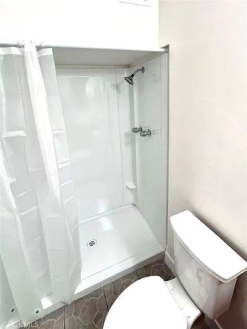 4109 W 5th C3, Santa Ana, CA 92703