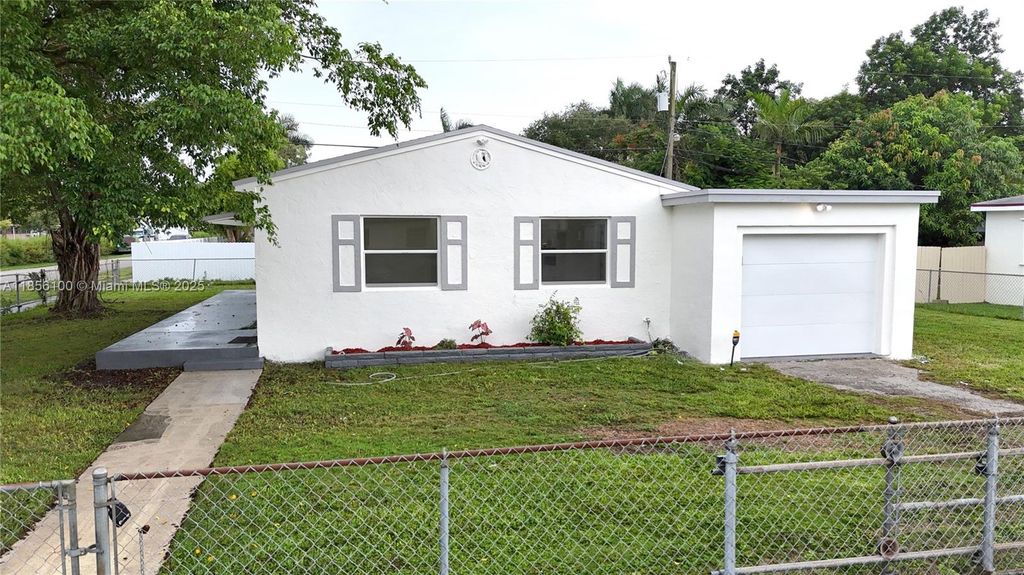 16900 SW 301st Ter, Homestead, FL 33030