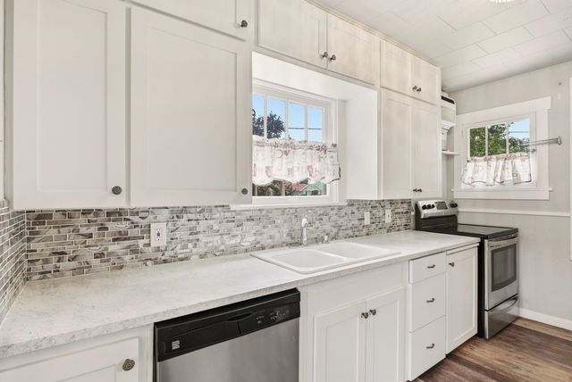 3324 W Gordon Ave, Spokane, WA 99205