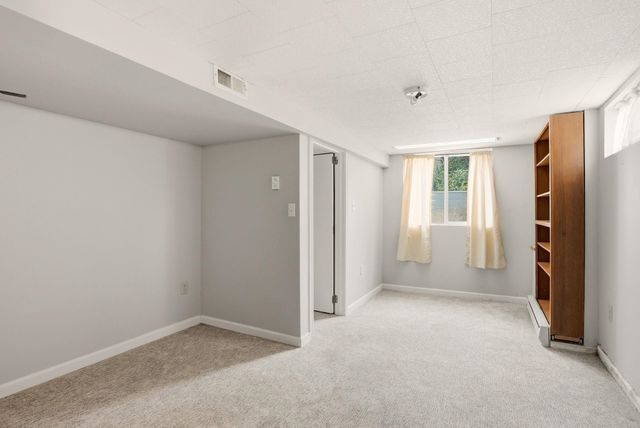 3324 W Gordon Ave, Spokane, WA 99205