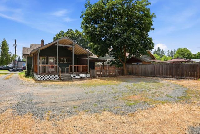 3324 W Gordon Ave, Spokane, WA 99205