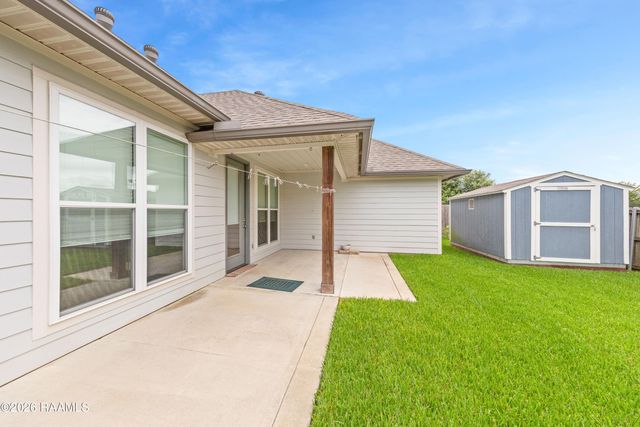 306 Adry Lane, Youngsville, LA 70592