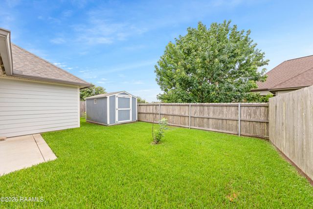 306 Adry Lane, Youngsville, LA 70592