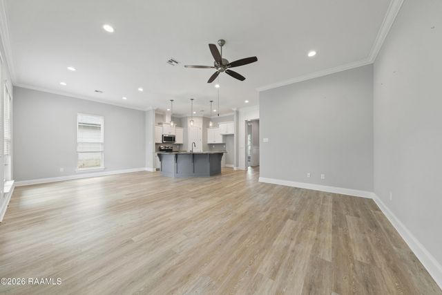 306 Adry Lane, Youngsville, LA 70592