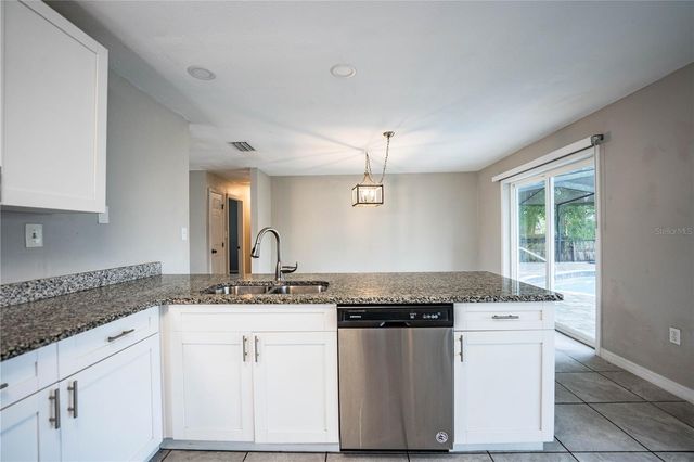 142 PADGETT PLACE S, Lakeland, FL 33809