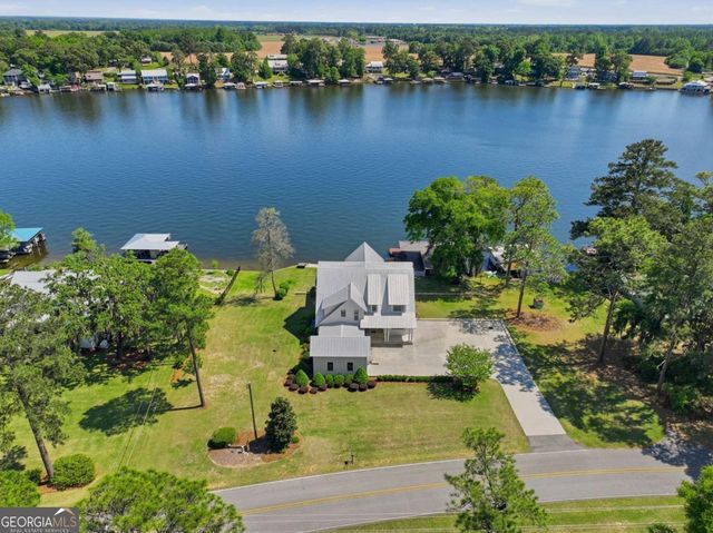 620 Lakeshore Drive, Cordele, GA 31015