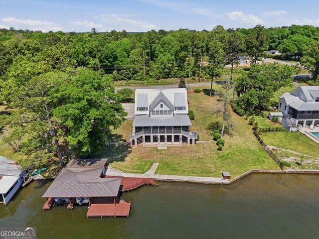 620 Lakeshore Drive, Cordele, GA 31015