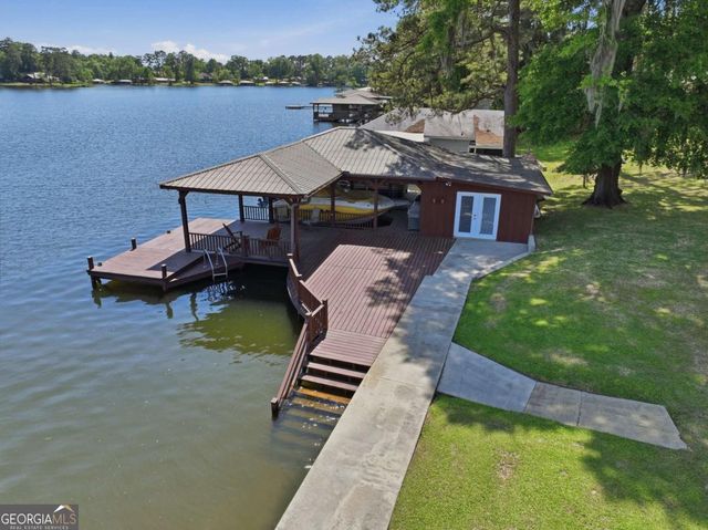 620 Lakeshore Drive, Cordele, GA 31015