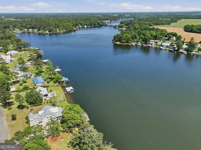 620 Lakeshore Drive, Cordele, GA 31015