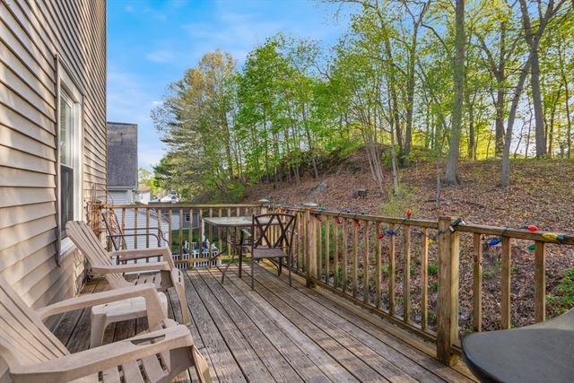 3 Walnut St, Wakefield, MA 01880