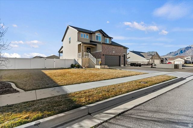 2267 N 225 W, Harrisville, UT 84414