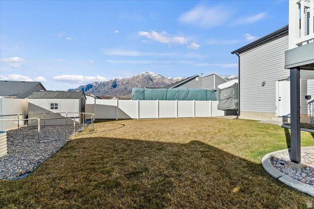 2267 N 225 W, Harrisville, UT 84414