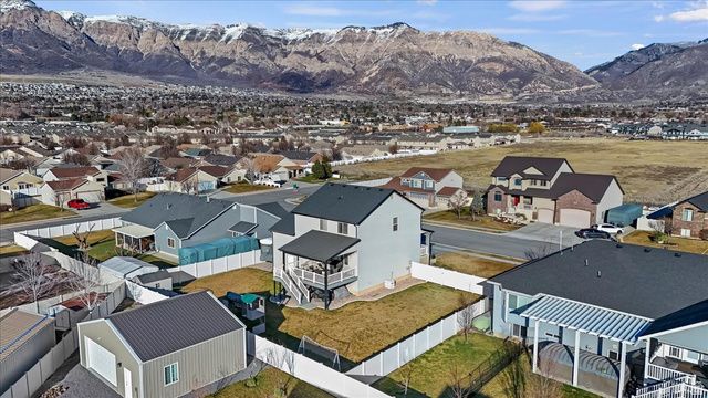 2267 N 225 W, Harrisville, UT 84414