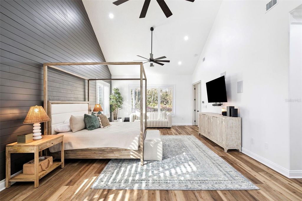 Image 26 of property listing at 410 WINDJAMMER COURT, Destin, FL 32541