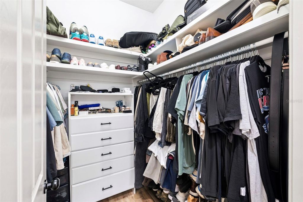 Image 28 of property listing at 410 WINDJAMMER COURT, Destin, FL 32541