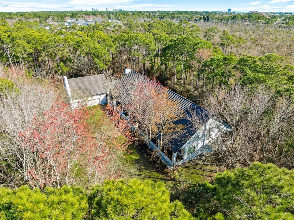 Image 70 of property listing at 410 WINDJAMMER COURT, Destin, FL 32541