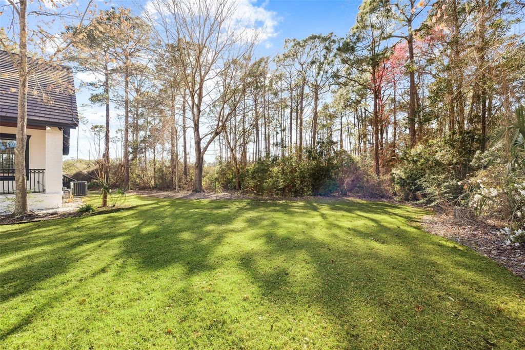 Image 73 of property listing at 410 WINDJAMMER COURT, Destin, FL 32541