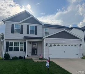 1139 Lear Lane, Mascoutah, IL 62258