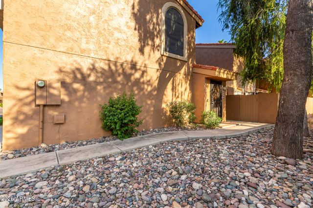 5640 E Bell Road Unit 1100, Scottsdale, AZ 85254