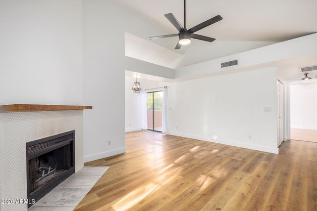 5640 E Bell Road Unit 1100, Scottsdale, AZ 85254