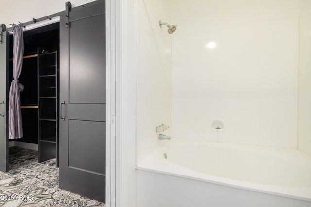 5640 E Bell Road Unit 1100, Scottsdale, AZ 85254