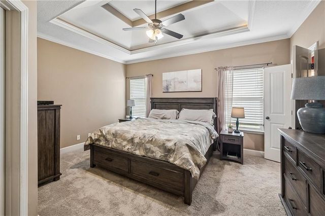 8905 N Agnes Avenue, Kansas City, MO 64156