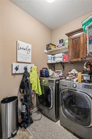 8905 N Agnes Avenue, Kansas City, MO 64156